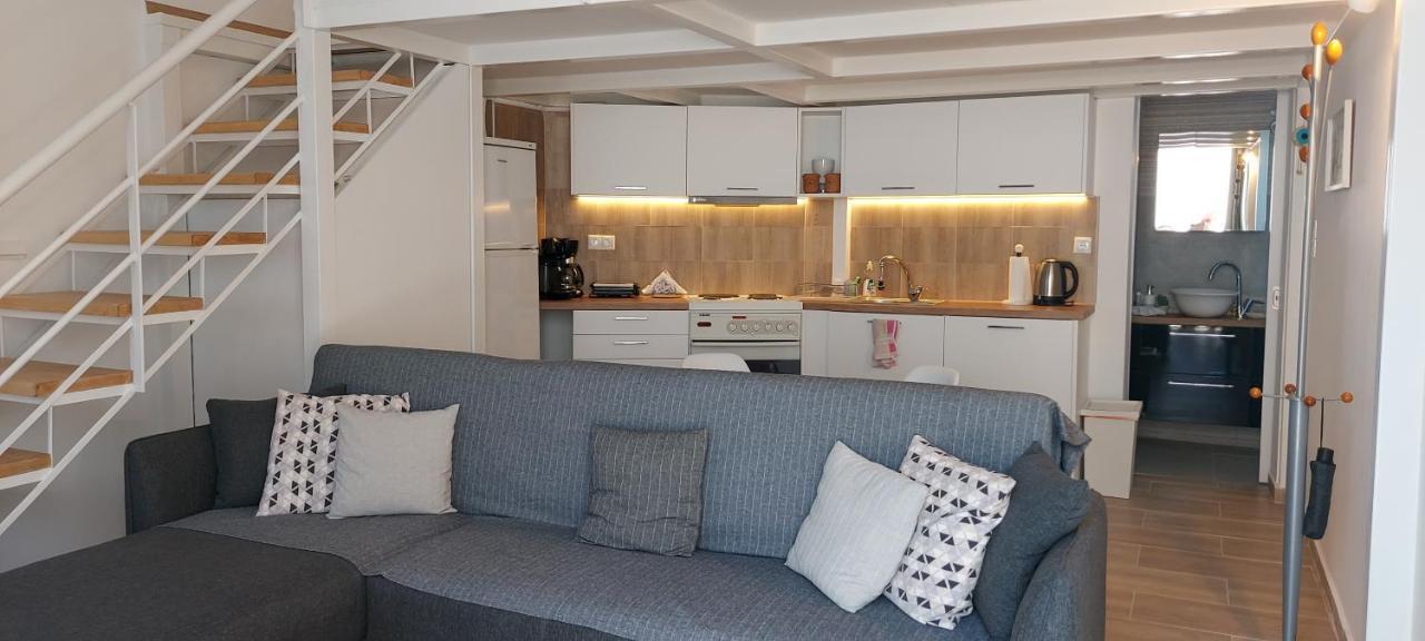 Spata Center Loft Екстериор снимка